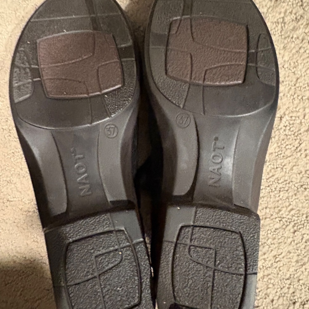 naot booties - image 3